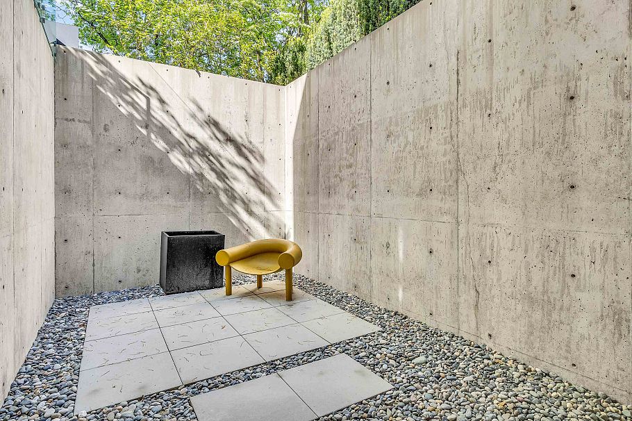 366 W 22nd Avenue Vancouver, BC - 34