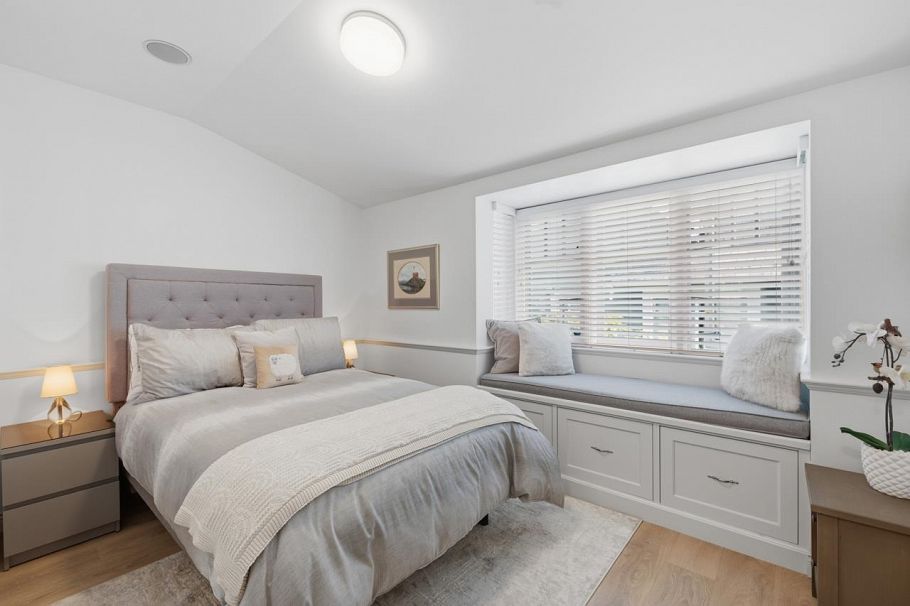 5338 Larch Street Vancouver, BC - 27