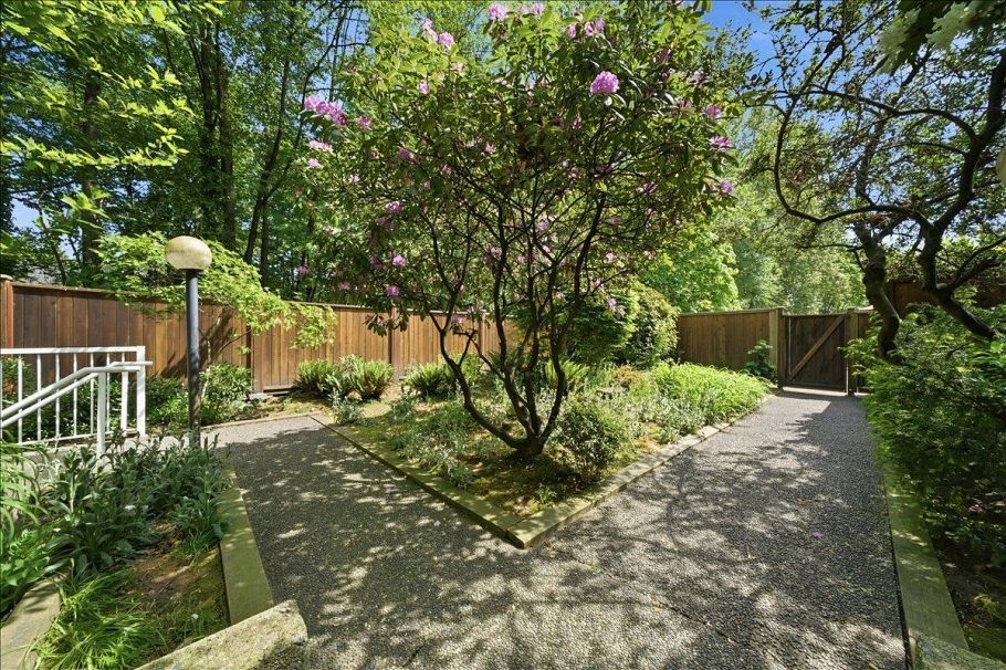 309 1550 Fell Avenue North Vancouver, BC - 22