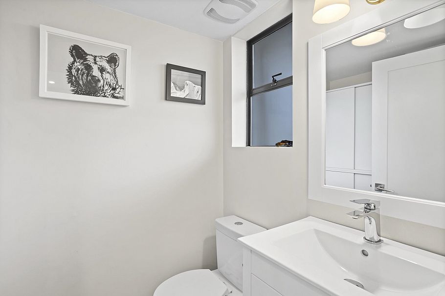 2 2151 Banbury Road North Vancouver, BC - 17