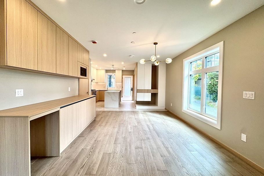 5218 Rupert Street Vancouver, BC - 3