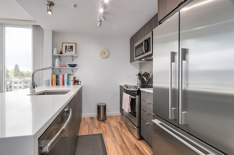607 289 E 6 Avenue Vancouver, BC - 17
