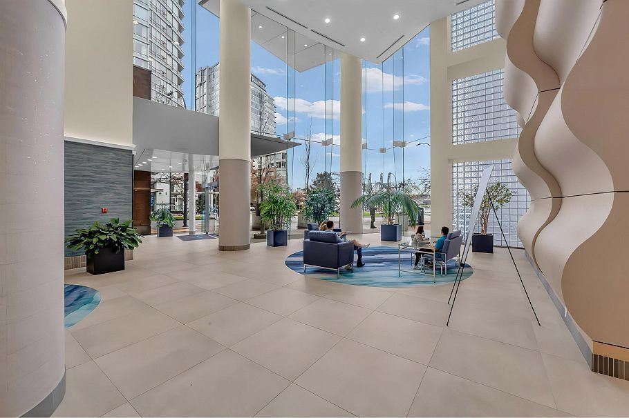 902 1199 Marinaside Crescent Vancouver, BC - 20