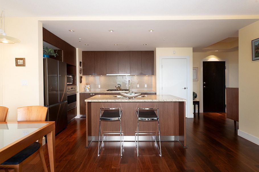604 6080 Iona Drive Vancouver, BC - 19