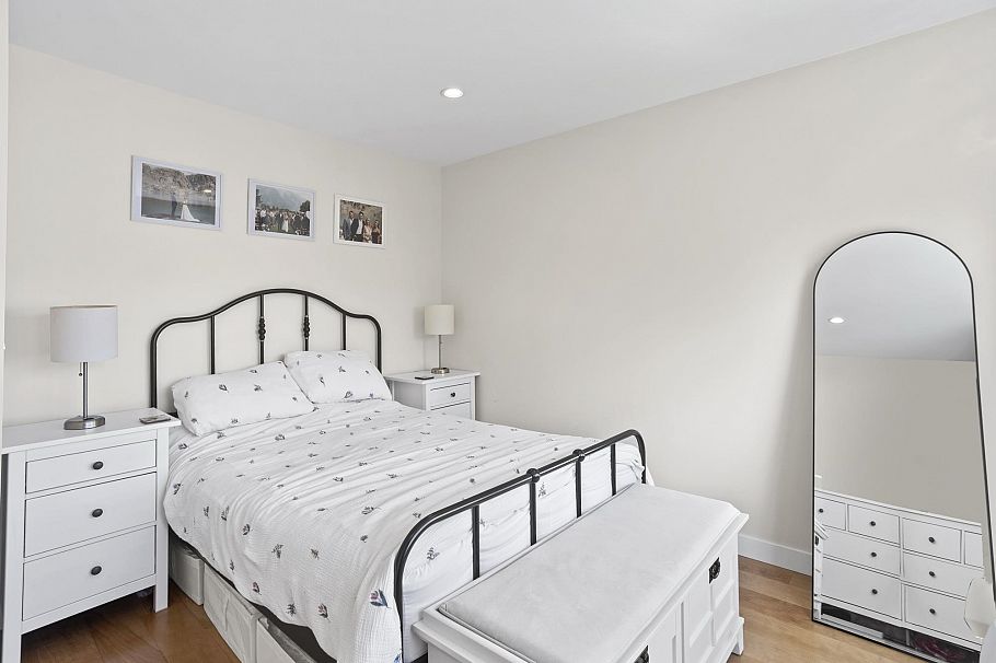 2 2151 Banbury Road North Vancouver, BC - 20