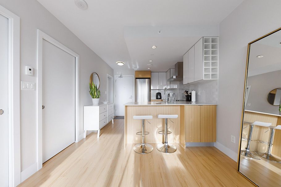 616 159 W 2nd Avenue Vancouver, BC - 4