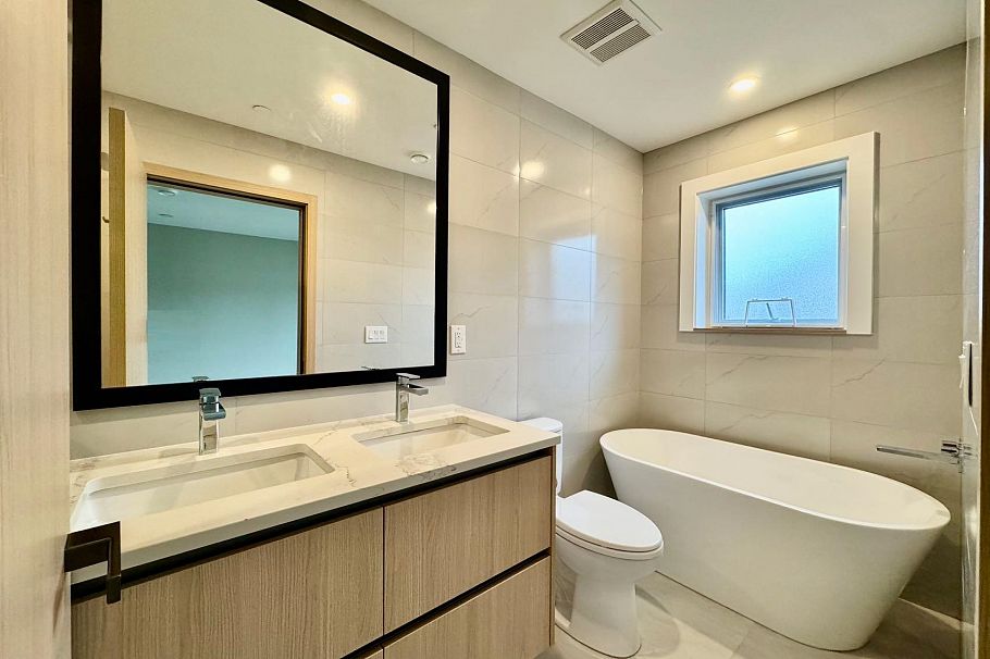 5216 Rupert Street Vancouver, BC - 10