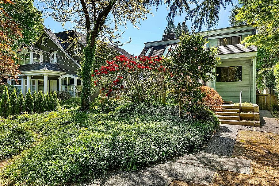 4316 W 2nd Avenue Vancouver, BC - 4