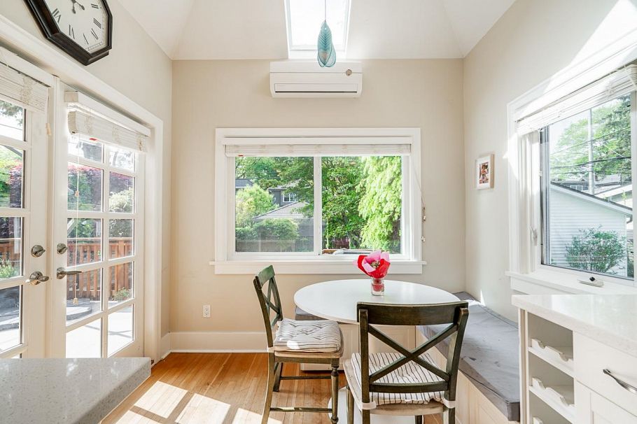 242 W 21st Avenue Vancouver, BC - 10