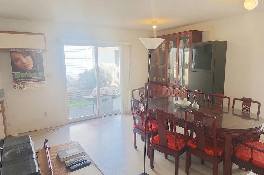 3523 Napier Street Vancouver, BC - 8