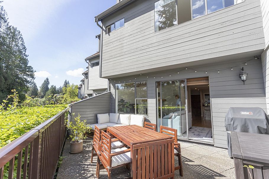 2 2151 Banbury Road North Vancouver, BC - 26