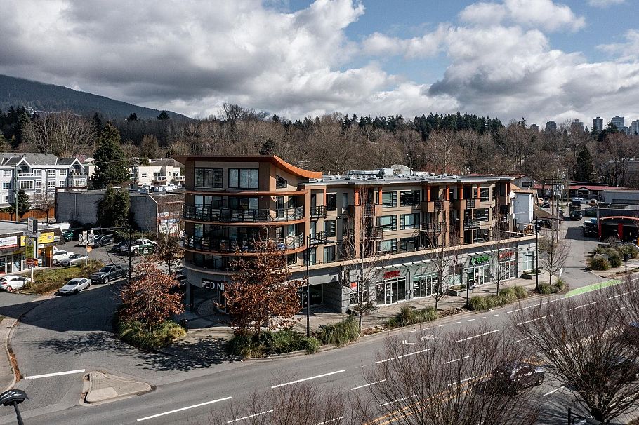 309 857 W 15th Street North Vancouver, BC - 3