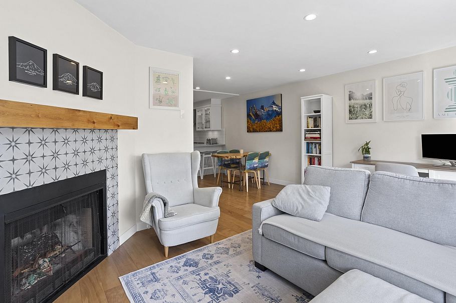 2 2151 Banbury Road North Vancouver, BC - 9