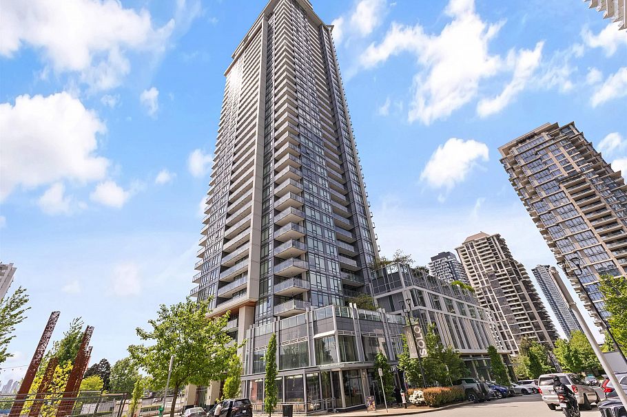 607 2085 Skyline Court Burnaby, BC - 1