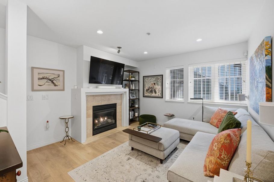 5338 Larch Street Vancouver, BC - 30