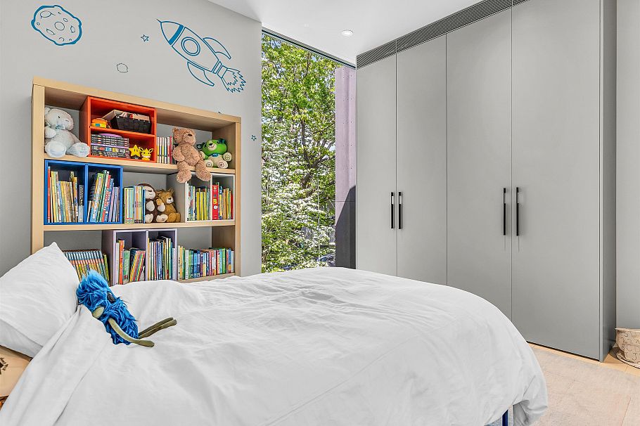 366 W 22nd Avenue Vancouver, BC - 30