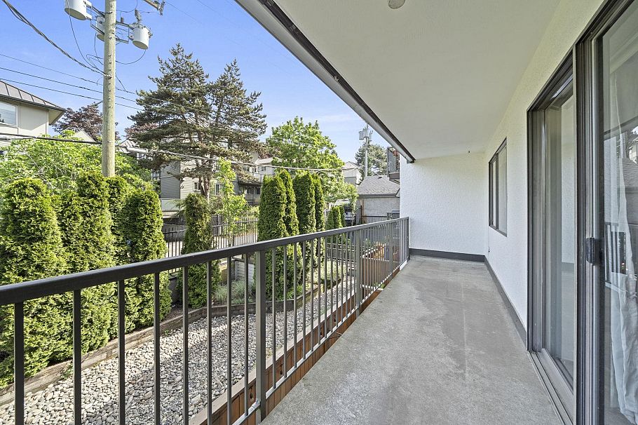 205 1585 E 4th Avenue Vancouver, BC - 19