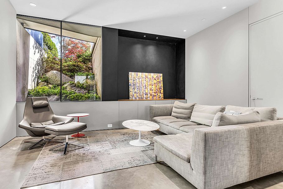 366 W 22nd Avenue Vancouver, BC - 31