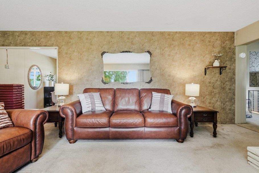 1380 Coleman Street North Vancouver, BC - 21