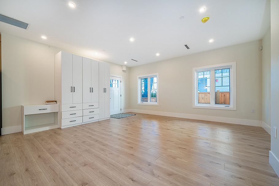 972 Park Drive Vancouver, BC - 7