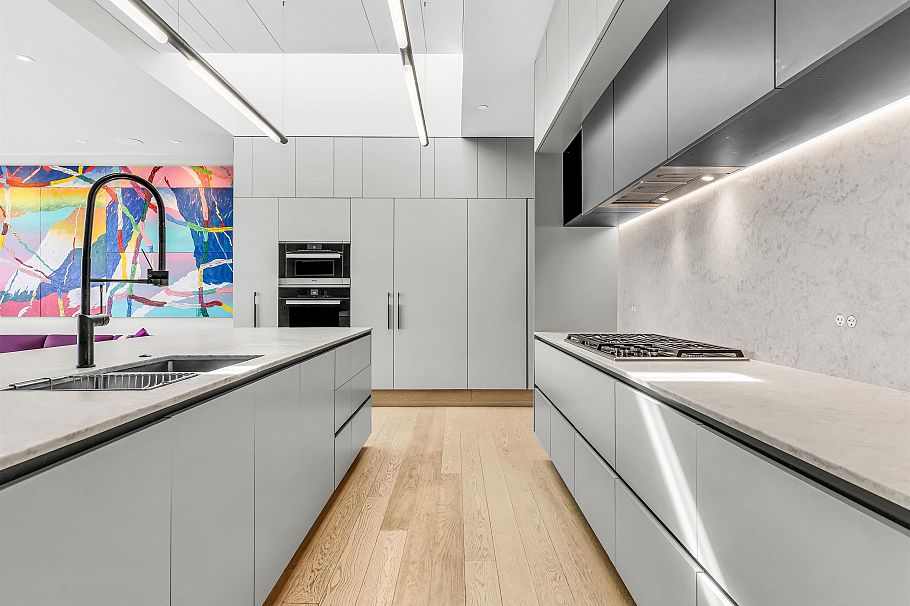 366 W 22nd Avenue Vancouver, BC - 10