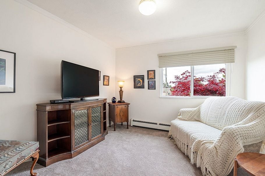 3298 Mahon Avenue North Vancouver, BC - 8
