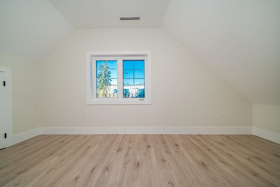 972 Park Drive Vancouver, BC - 23