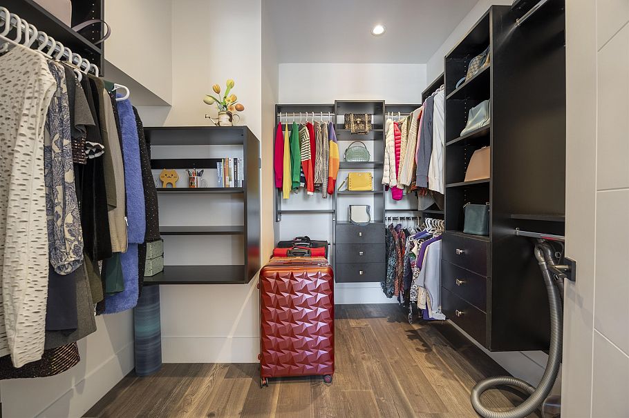 3123 E 7th Avenue Vancouver, BC - 25