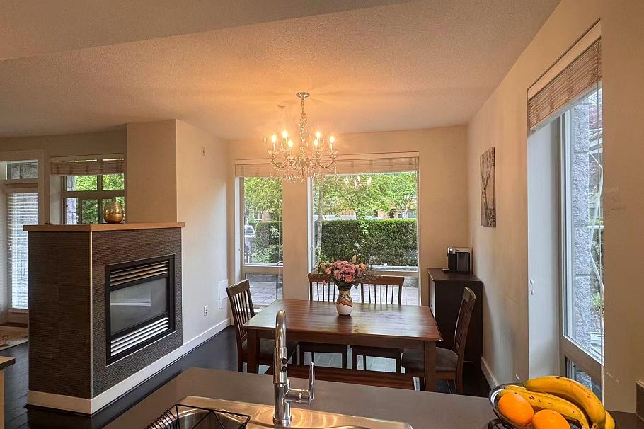 112 5779 Birney Avenue Vancouver, BC - 3