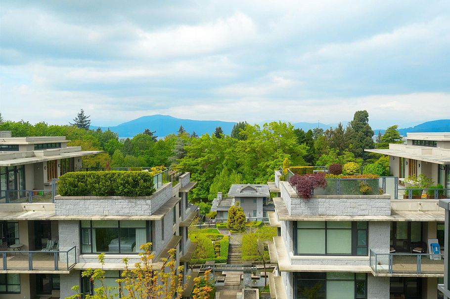604 6080 Iona Drive Vancouver, BC - 28