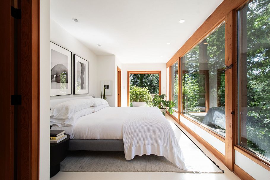 1940 Rivergrove Place North Vancouver, BC - 24