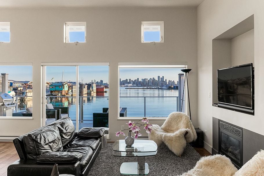 FRSL17 415 W Esplanade Avenue North Vancouver, BC - 24