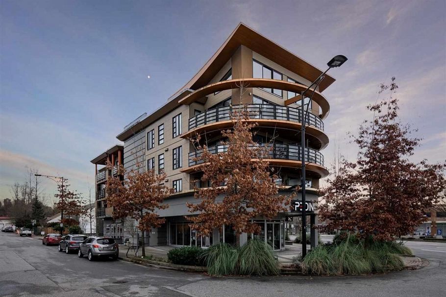 309 857 W 15th Street North Vancouver, BC - 2