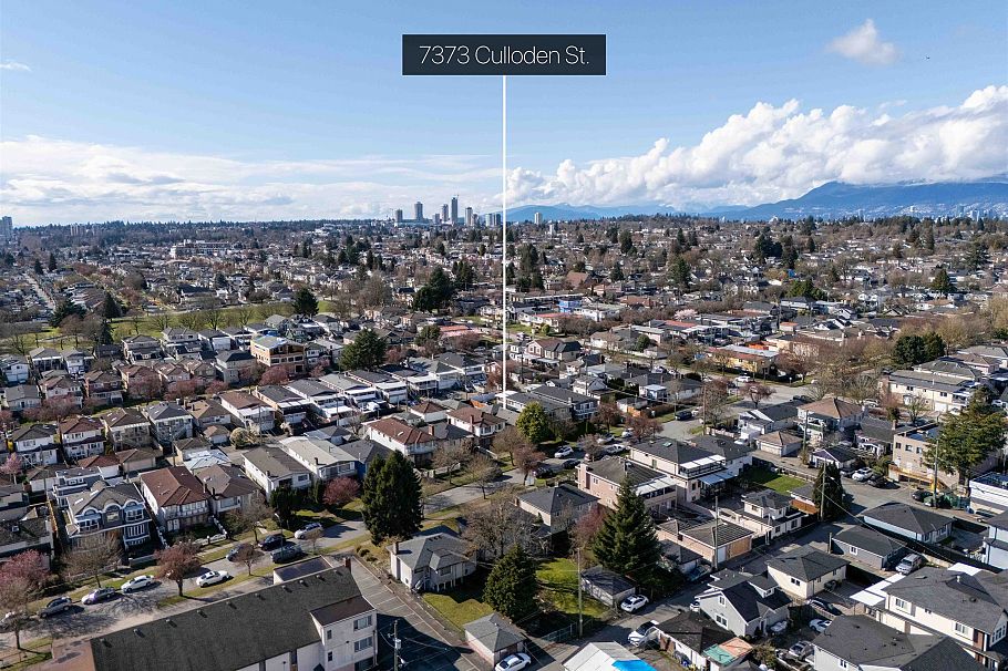 7373 Culloden Street Vancouver, BC - 2