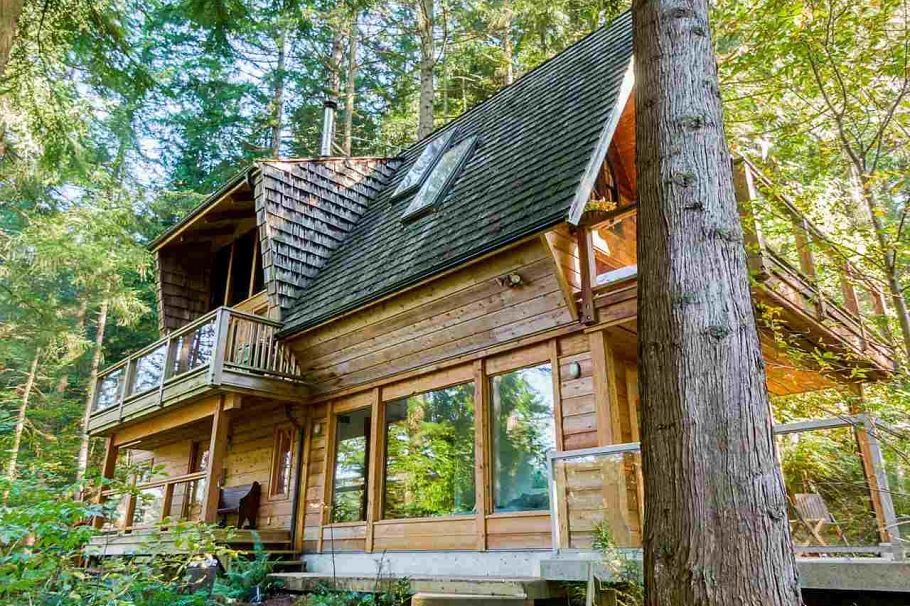 1940 Rivergrove Place North Vancouver, BC - 36