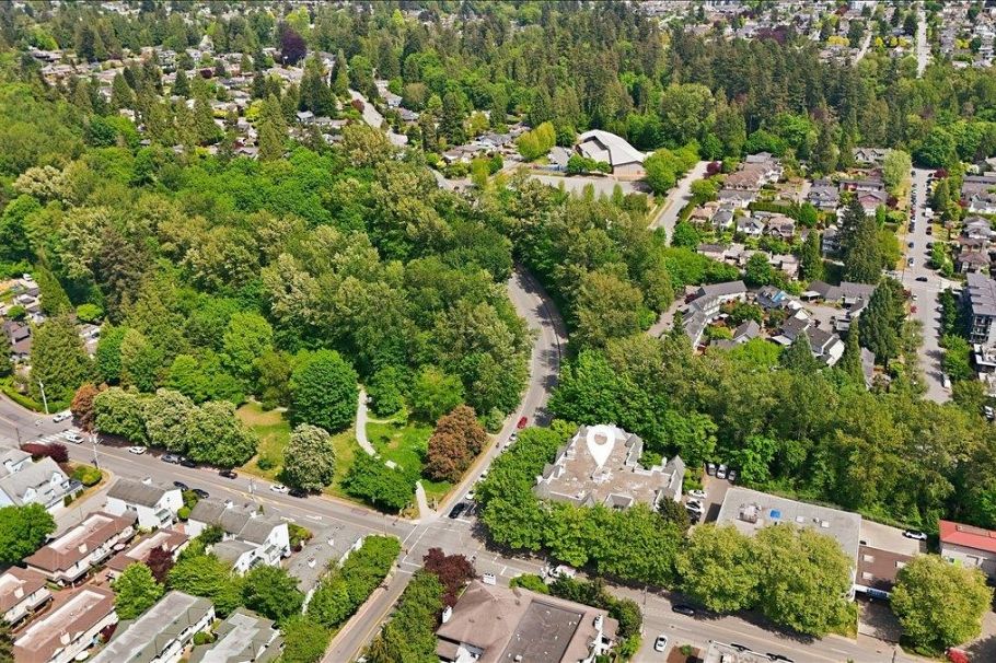 309 1550 Fell Avenue North Vancouver, BC - 26