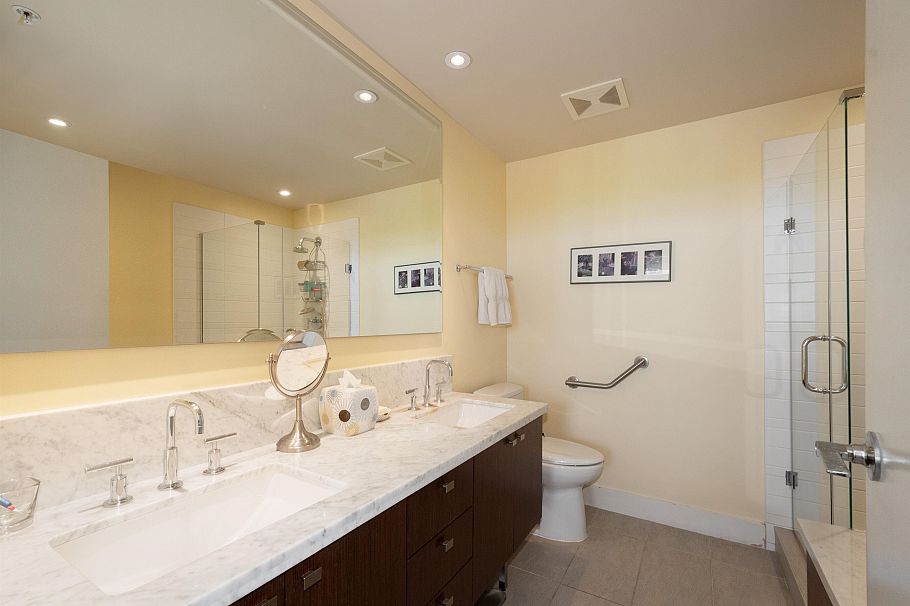 604 6080 Iona Drive Vancouver, BC - 25
