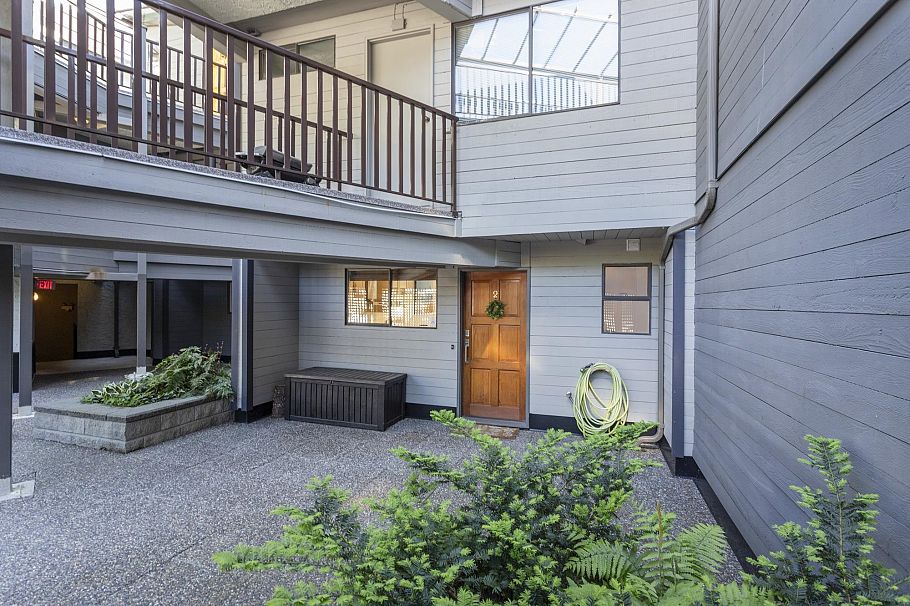 2 2151 Banbury Road North Vancouver, BC - 6