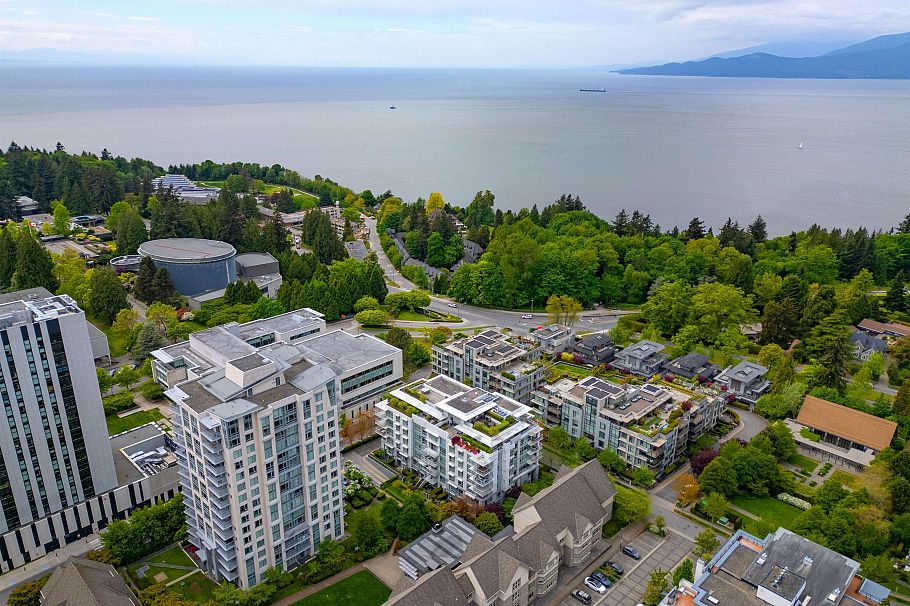 604 6080 Iona Drive Vancouver, BC - 36