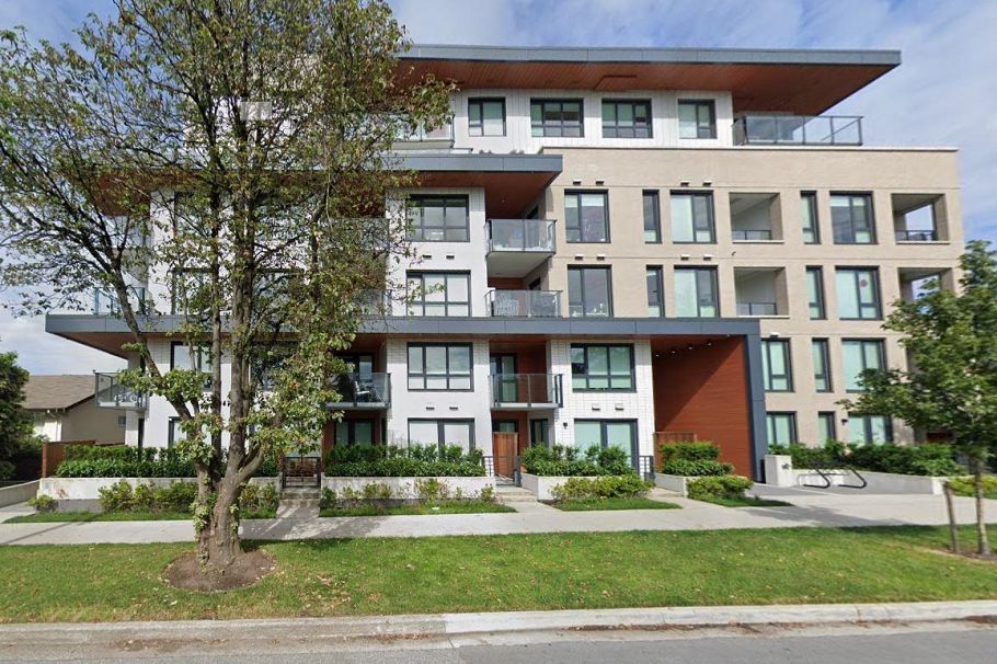 302 5383 Cambie Street Vancouver, BC - 1