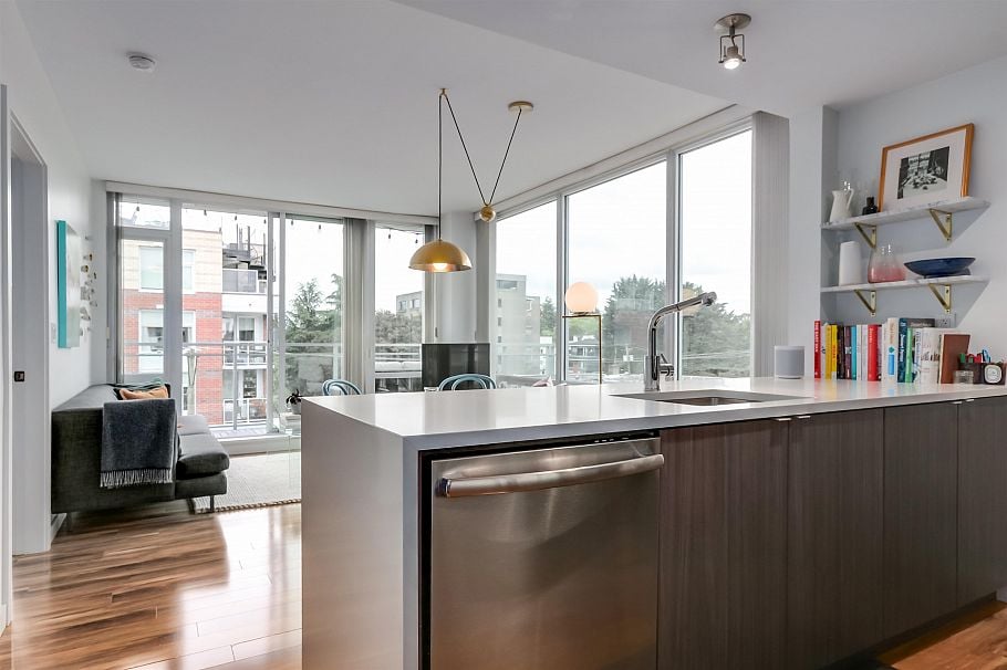 607 289 E 6 Avenue Vancouver, BC - 4