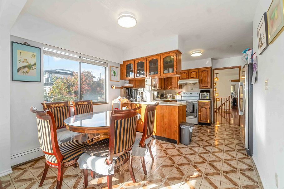 5820 Earles Street Vancouver, BC - 14