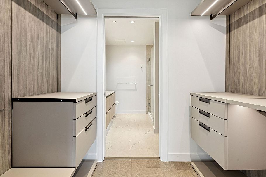 3006 1500 Fern Street North Vancouver, BC - 18