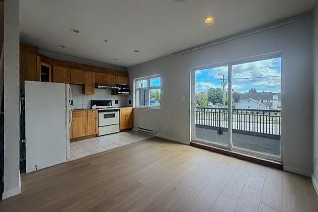 203 2817 Clark Drive Vancouver, BC - 16