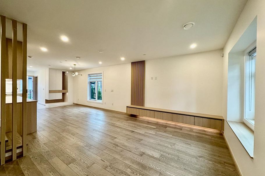 5218 Rupert Street Vancouver, BC - 2