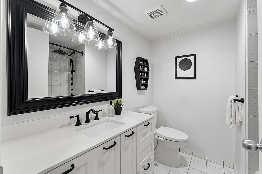 105 2256 W 7th Avenue Vancouver, BC - 16