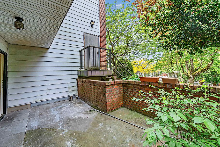 111 588 E 5 Street Vancouver, BC - 19