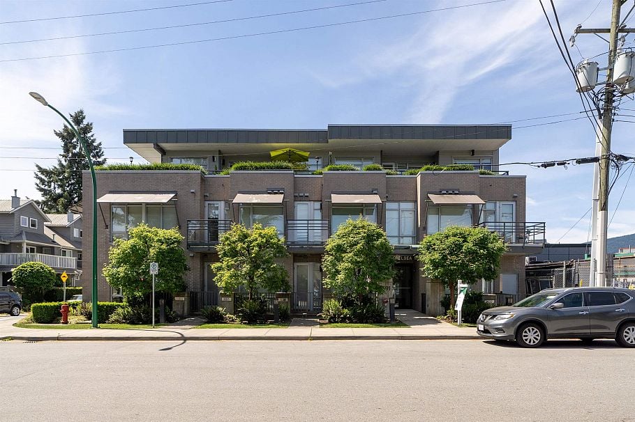 104 1591 Bowser Avenue North Vancouver, BC - 2