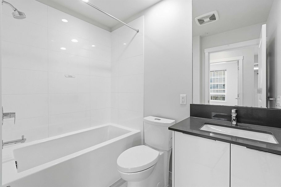 414 3289 Riverwalk Avenue Vancouver, BC - 28