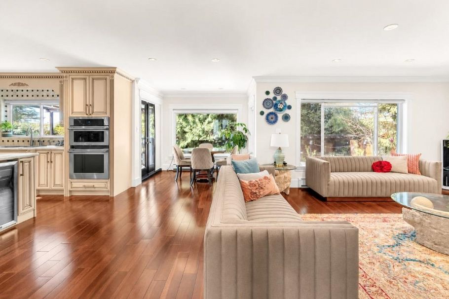 3263 Norwood Avenue North Vancouver, BC - 5
